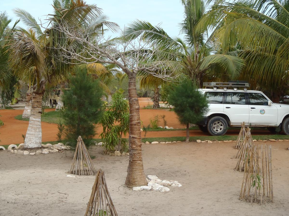 Chez Laurette Hotel Morombe Exterior foto