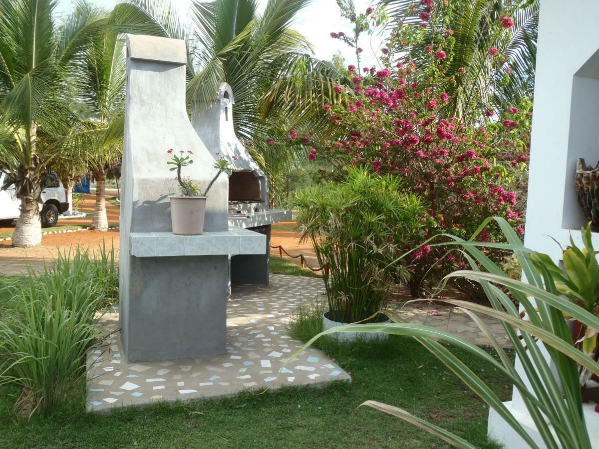 Chez Laurette Hotel Morombe Exterior foto